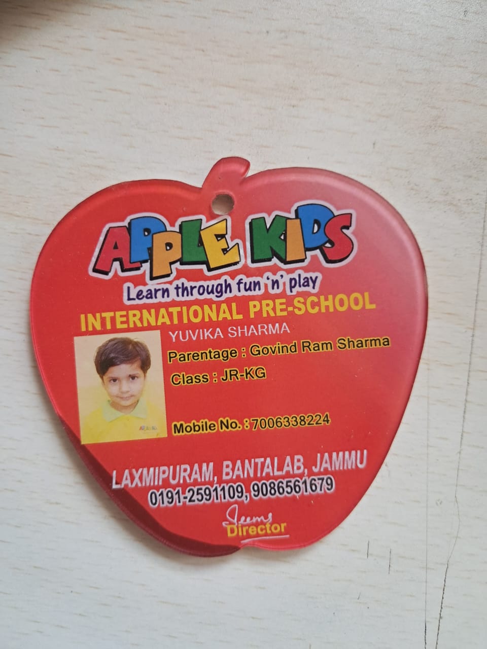 id card apple design